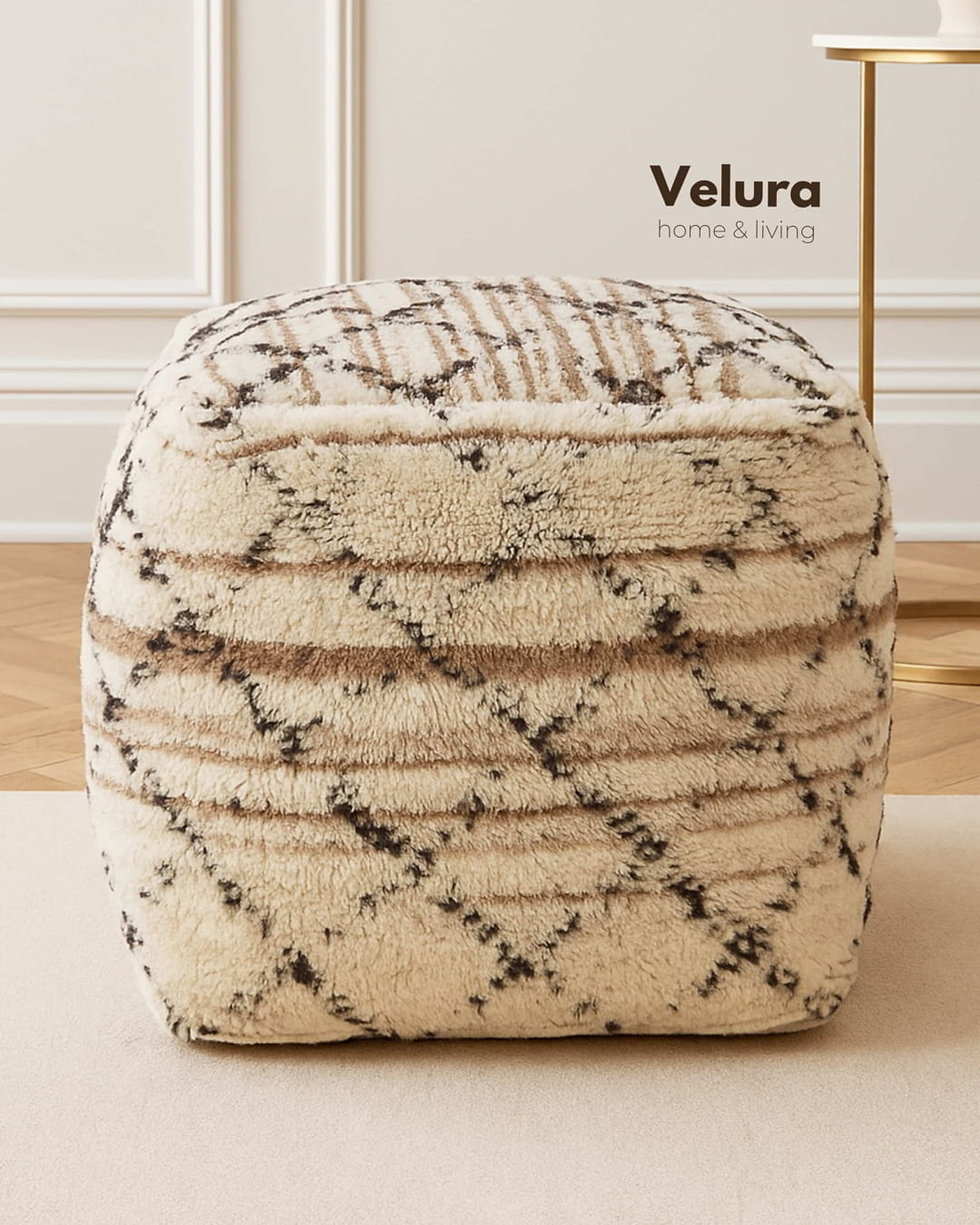 EPS dolgulu kare puf 40x40x40 ölçülerinde