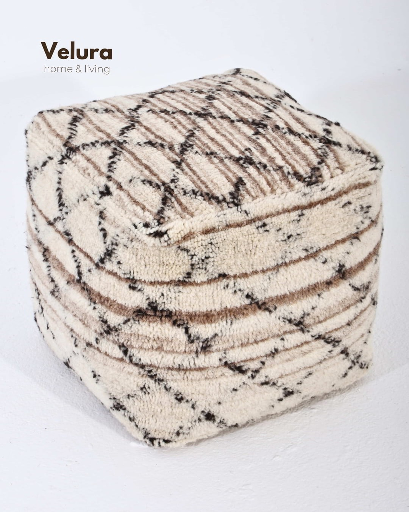 EPS dolgulu kare puf 40x40x40 ölçülerinde