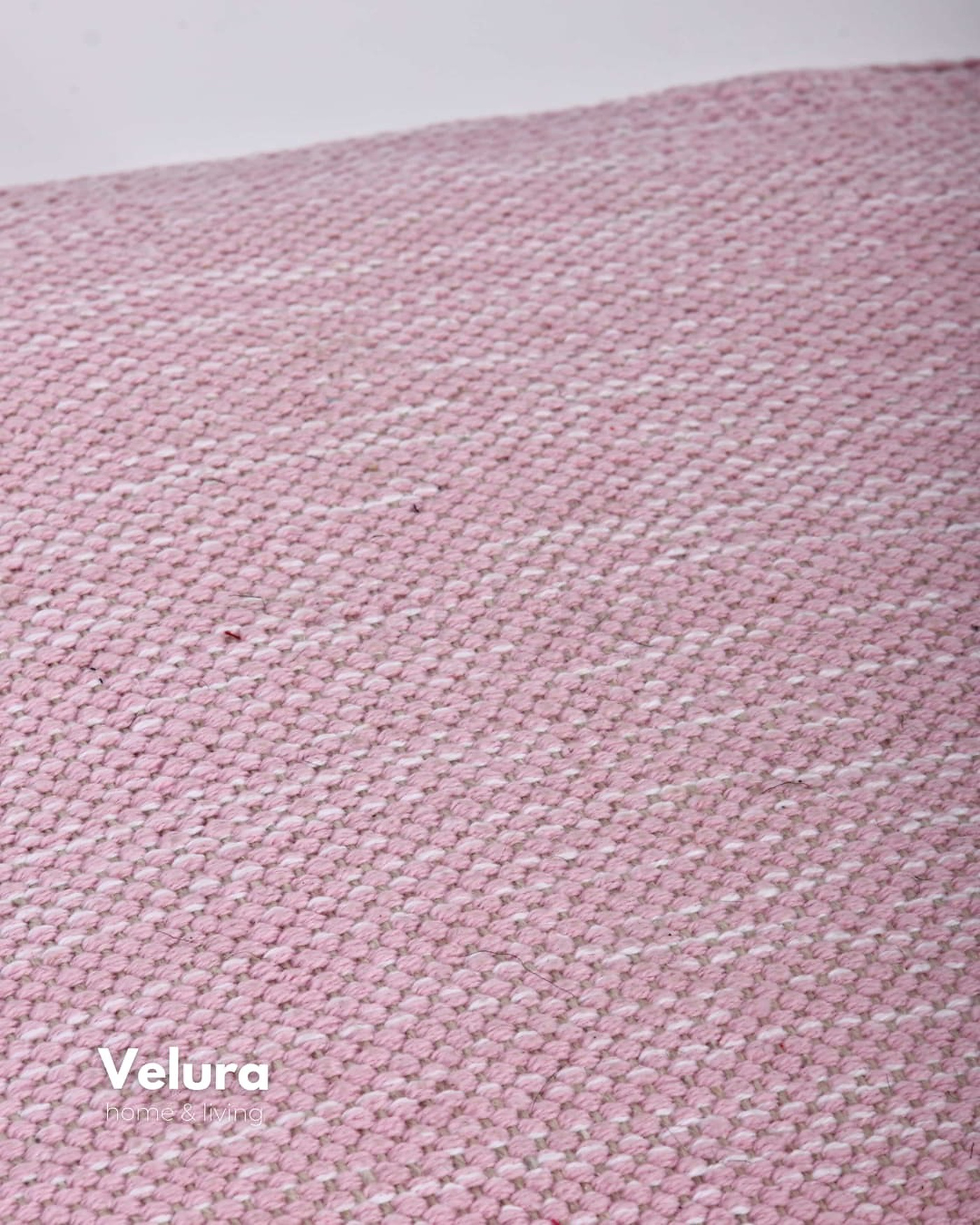 Velura Home modern pembe beyaz puf