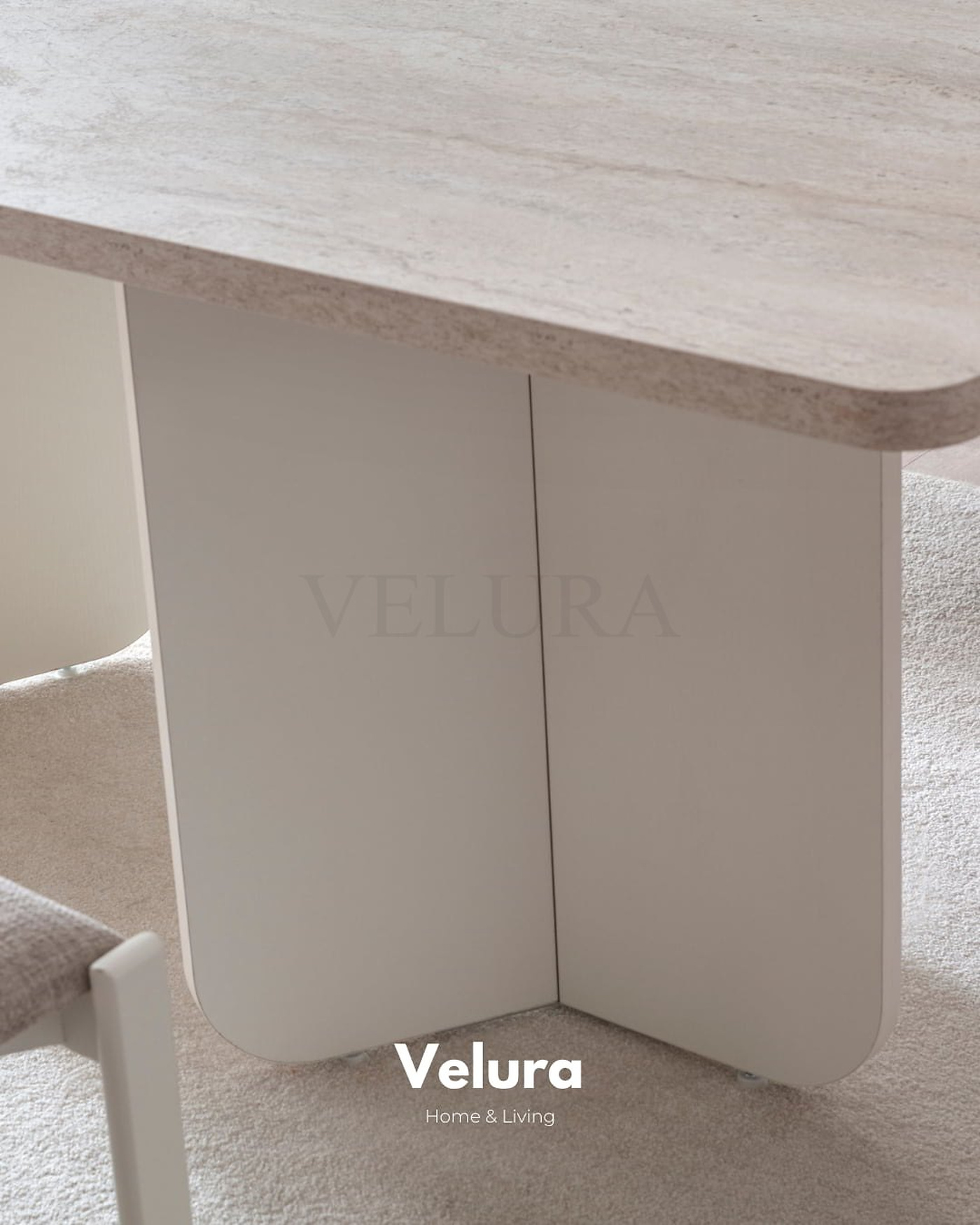 Flora Yemek Odası Takımı – Beyaz & traverten masalı, konsollu ve aynalı modern takım