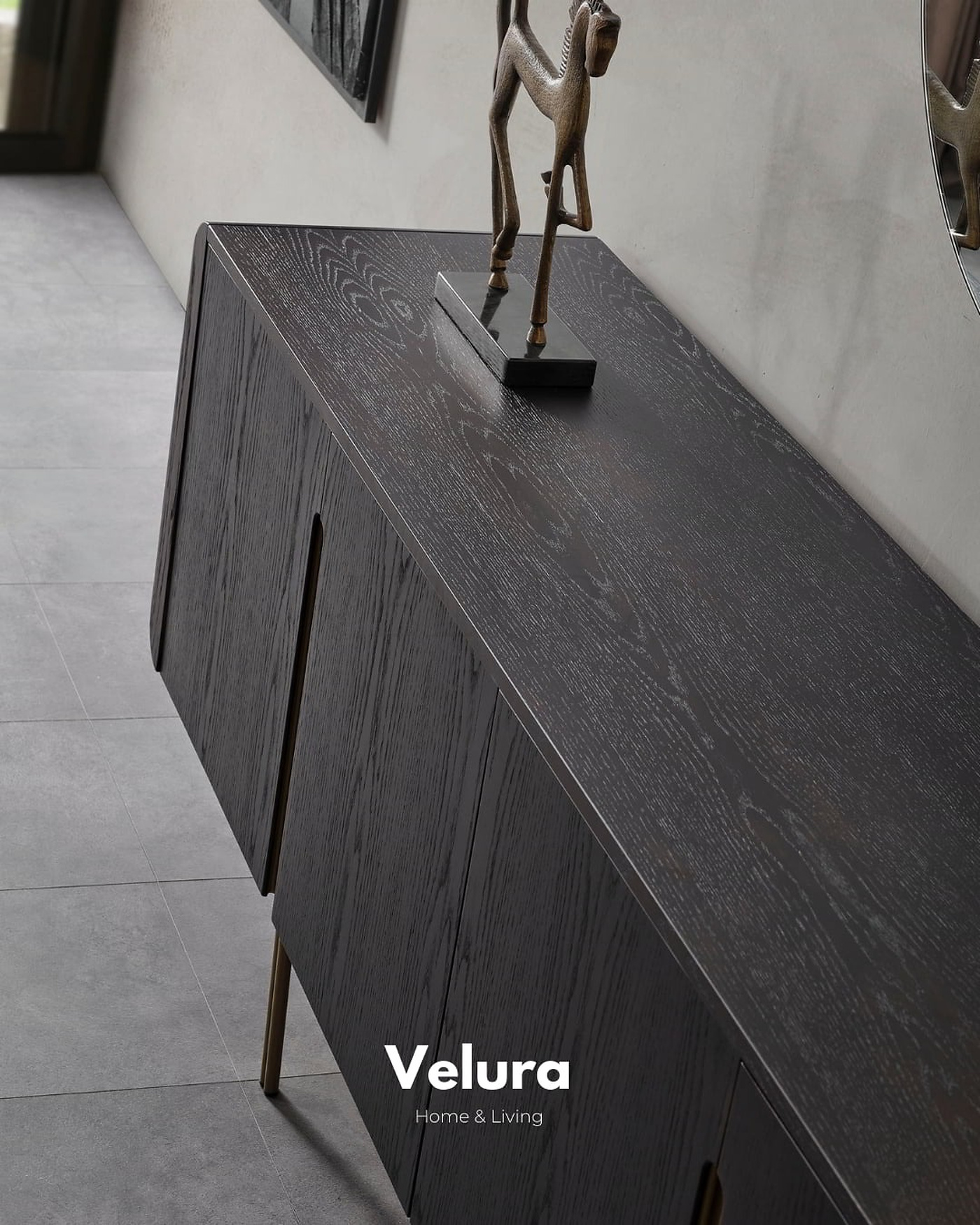 Genova Dark Konsol karaağaç desenli yuvarlak aynalı modern konsol modeli