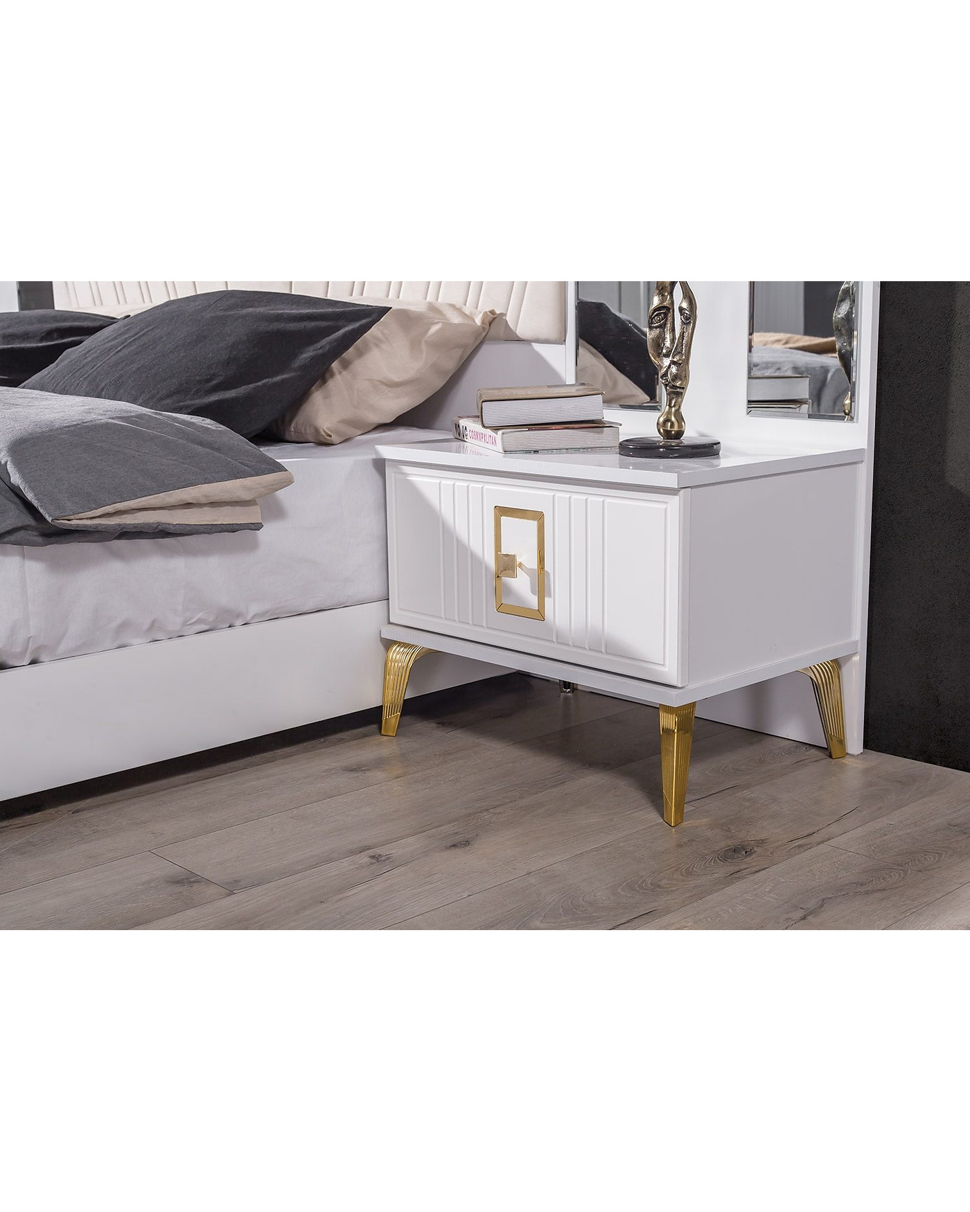 Velura Home Gold Detaylı Yatak Odası Modelleri Velura Home Rio Gold mobilya seti