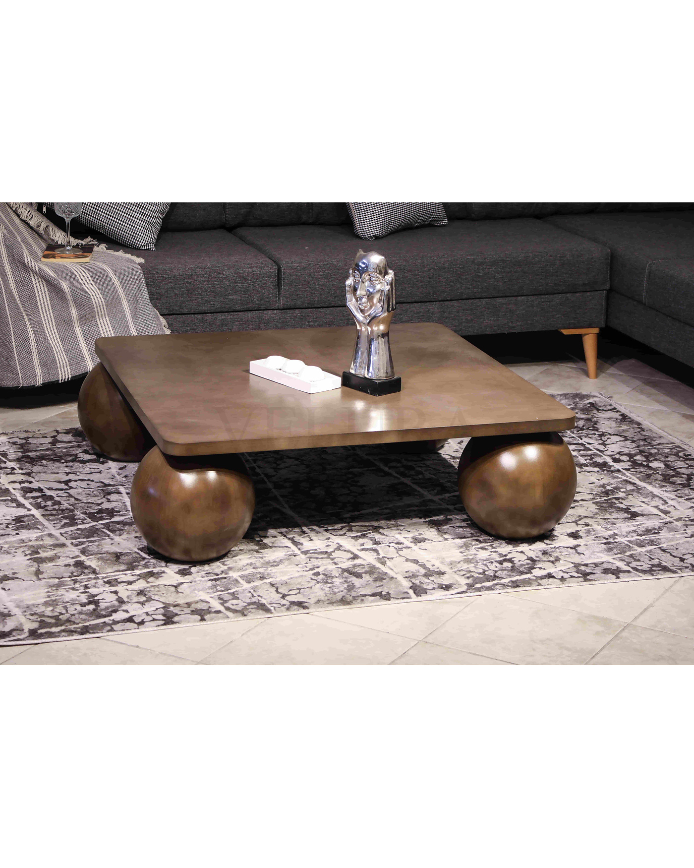 Küre Orta Sehpa - Amerikan Ceviz Top - Kare - Ceviz MDF Amerikan Ceviz Küre Ayaklı Kare MDF Orta Sehpa