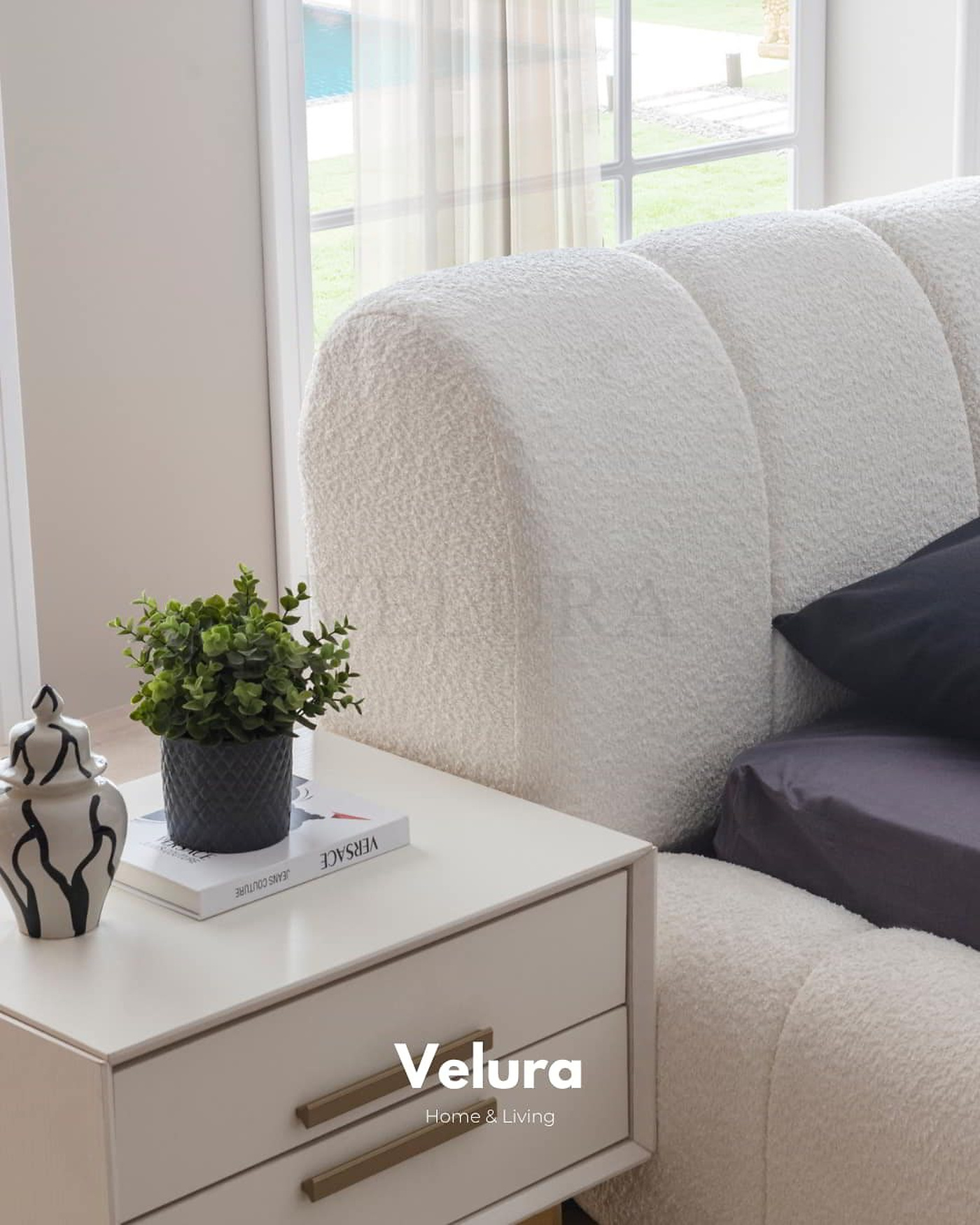 Valore Karyola – Kırık beyaz, yerle sıfır, bazalı