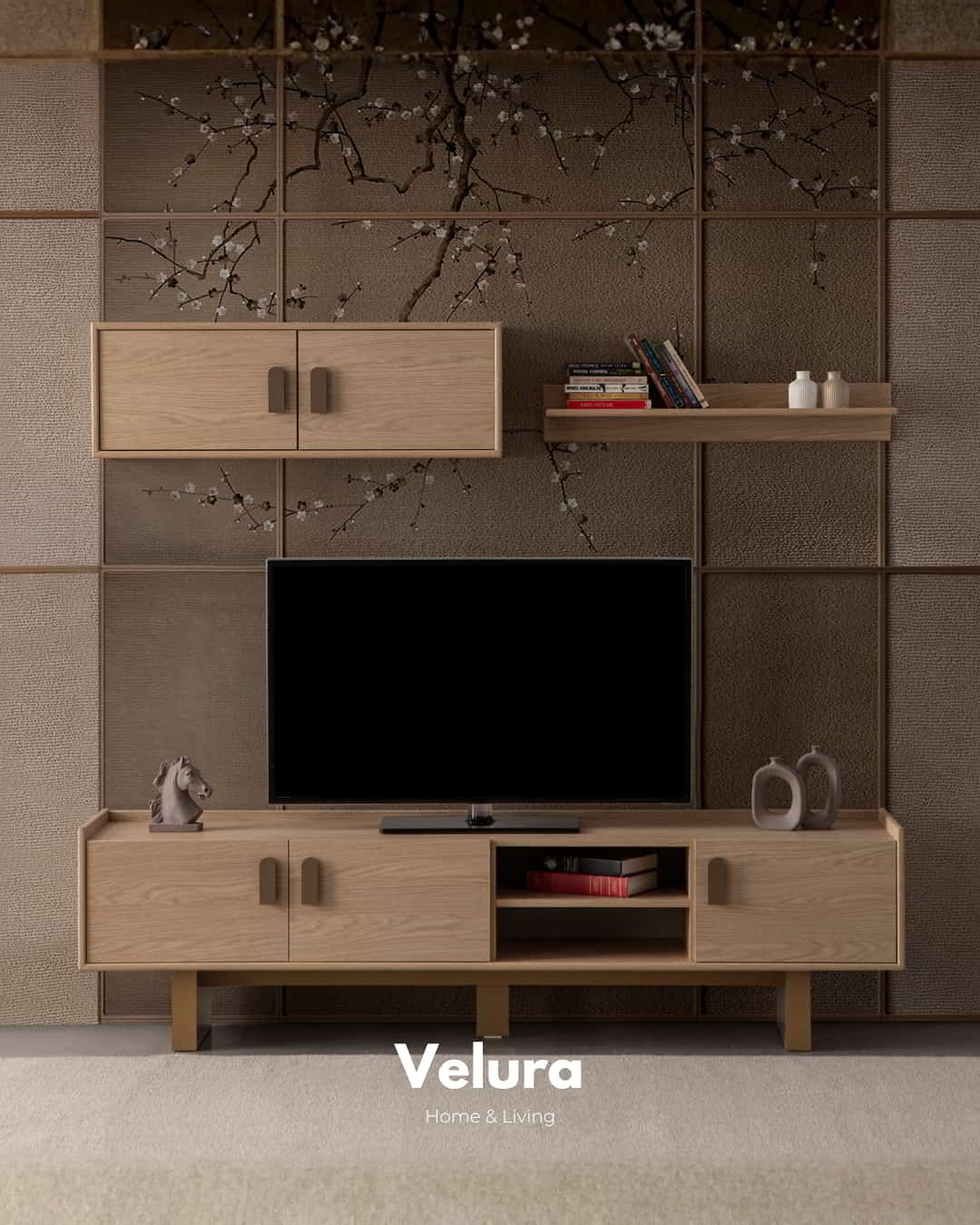 Açık ceviz renkli, 3 ayaklı, yerden yüksek Victor TV Ünitesi ön görünüm
