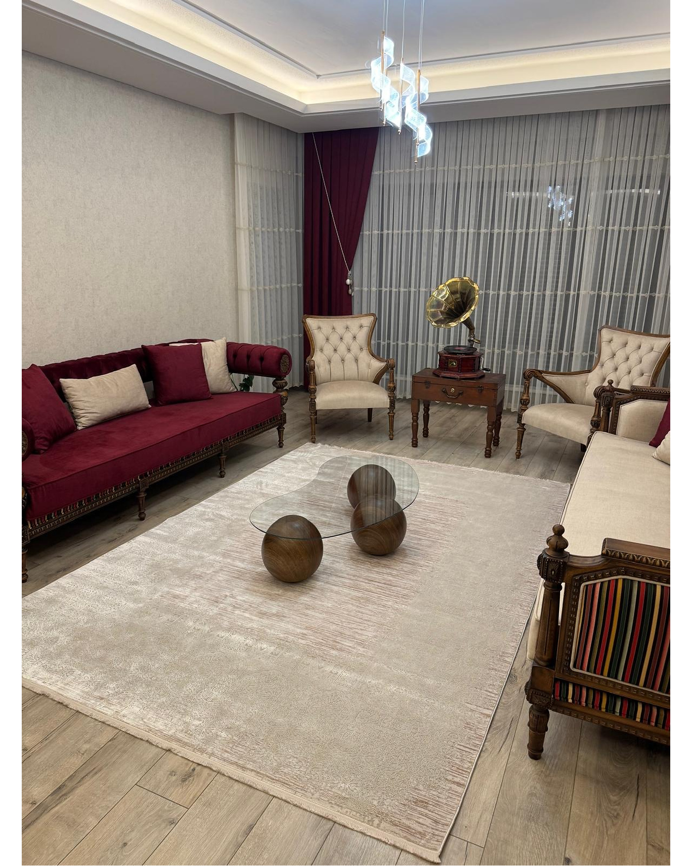 Doğal Ahşap Tonlarında Orta Sehpa