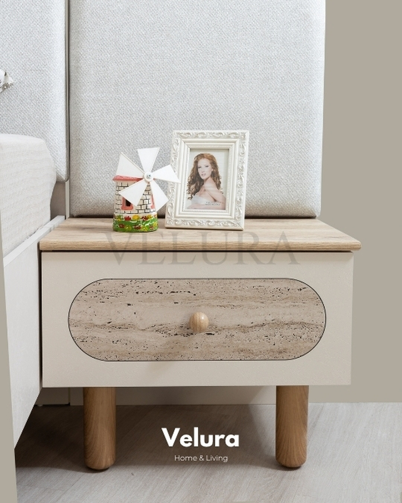 Eris Komodin - Modern ve Fonksiyonel Eris Komodin krem ve ahşap tonlar