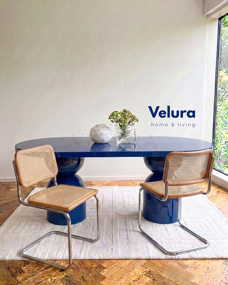 Lura Yemek Masası - Lacivert Lura Yemek Masası - Lacivert