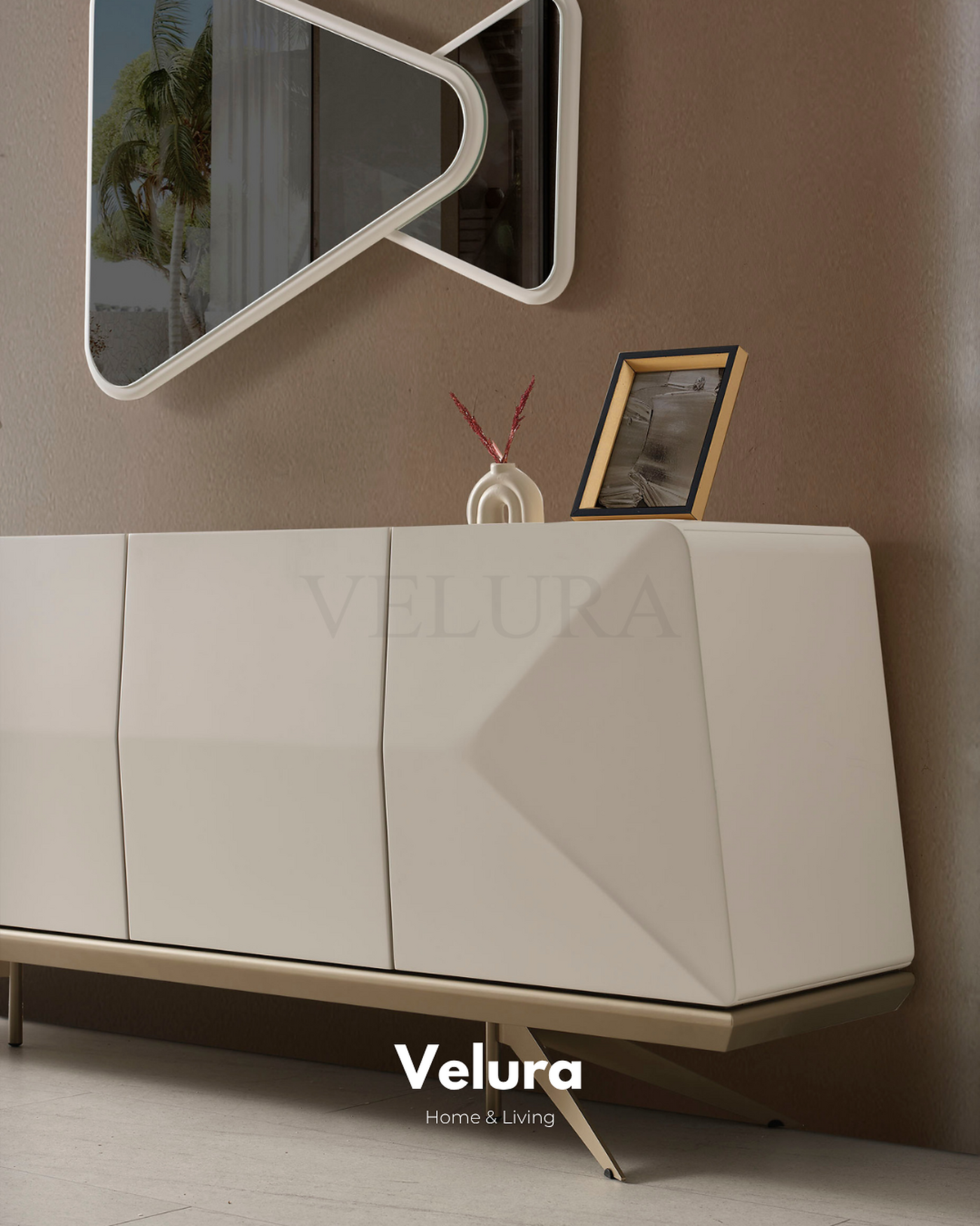Vakko Konsol Gold krem ve mat gold detaylı modern konsol