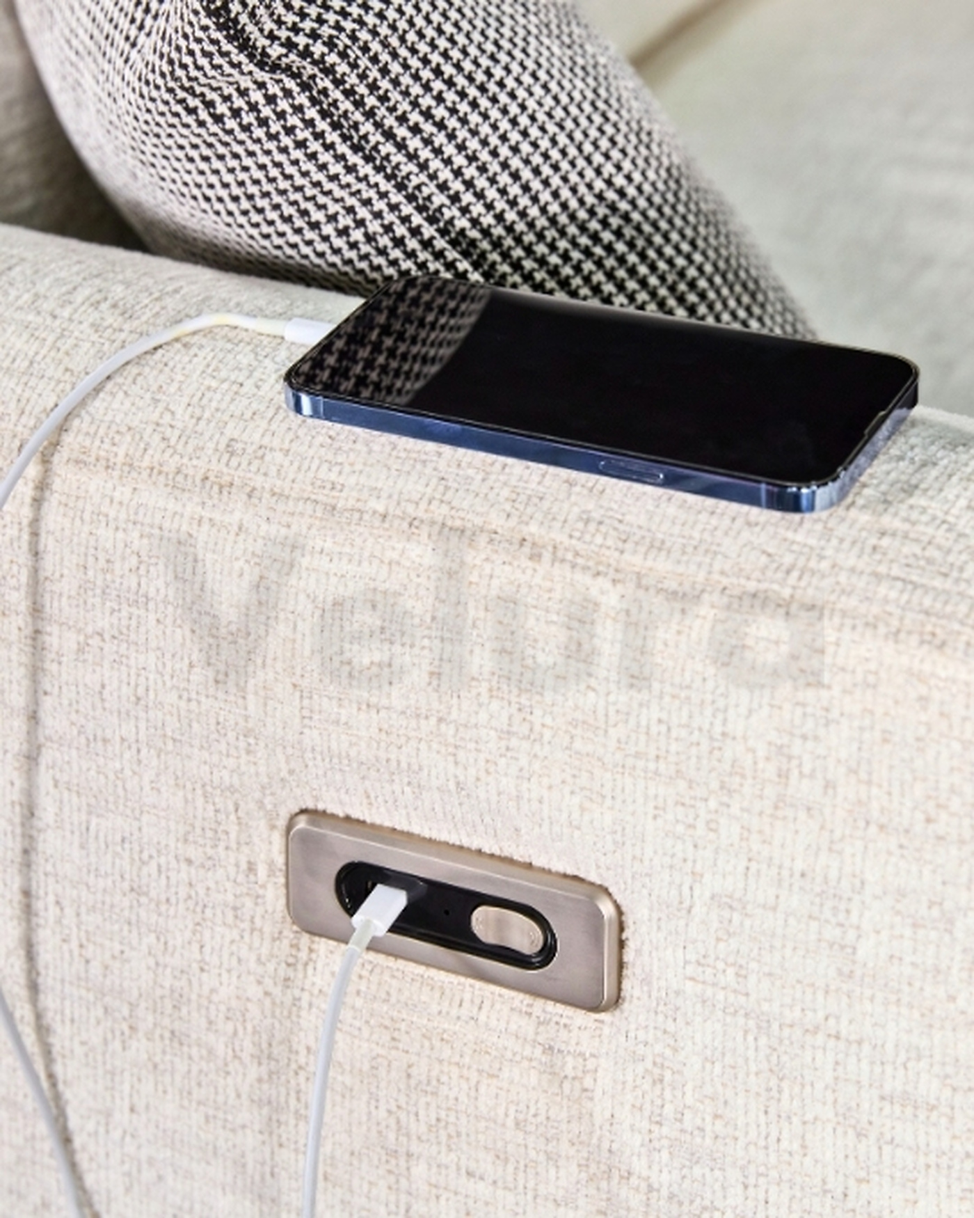 Velura Home Quatro Relax Köşe Takımı USB portlu motorlu köşe takımı