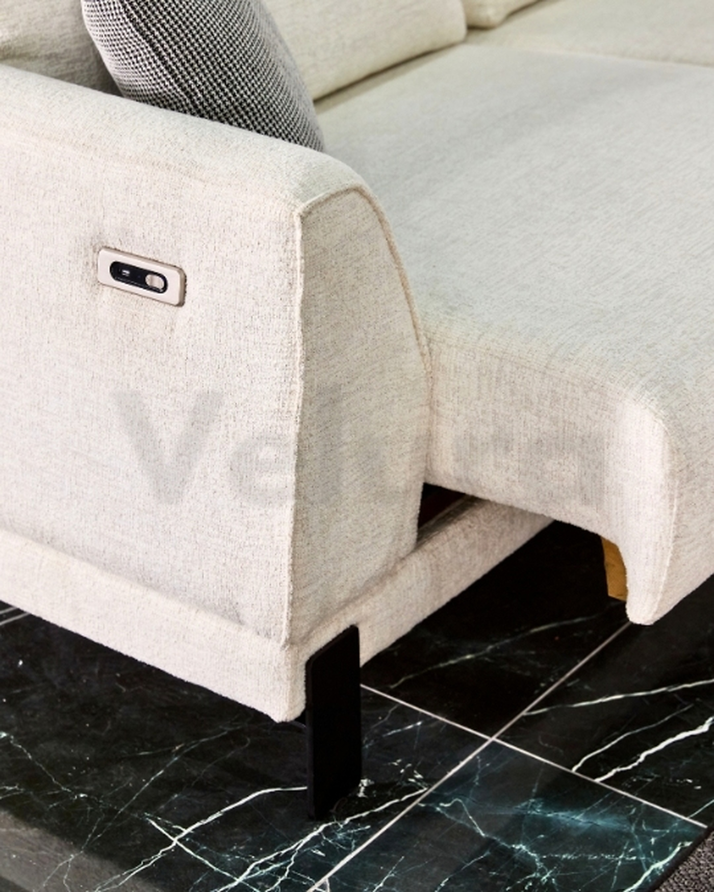 Velura Home Quatro Relax Köşe Takımı USB portlu motorlu köşe takımı