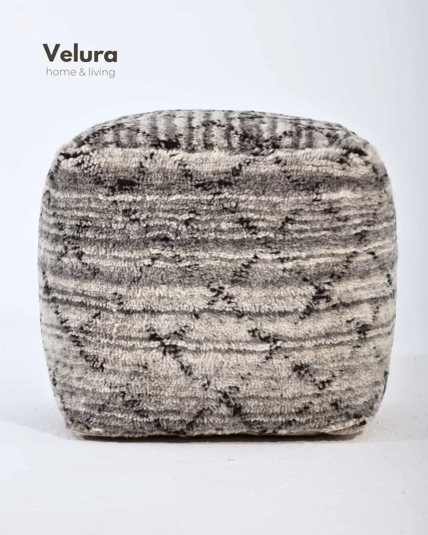 Azara Grey puf krem kahve tonları modern tasarım