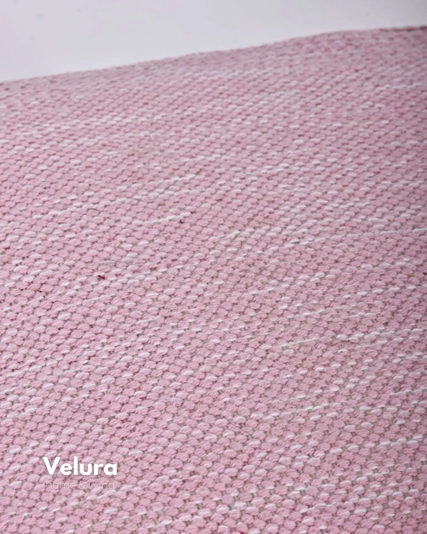 Velura Home modern pembe beyaz puf