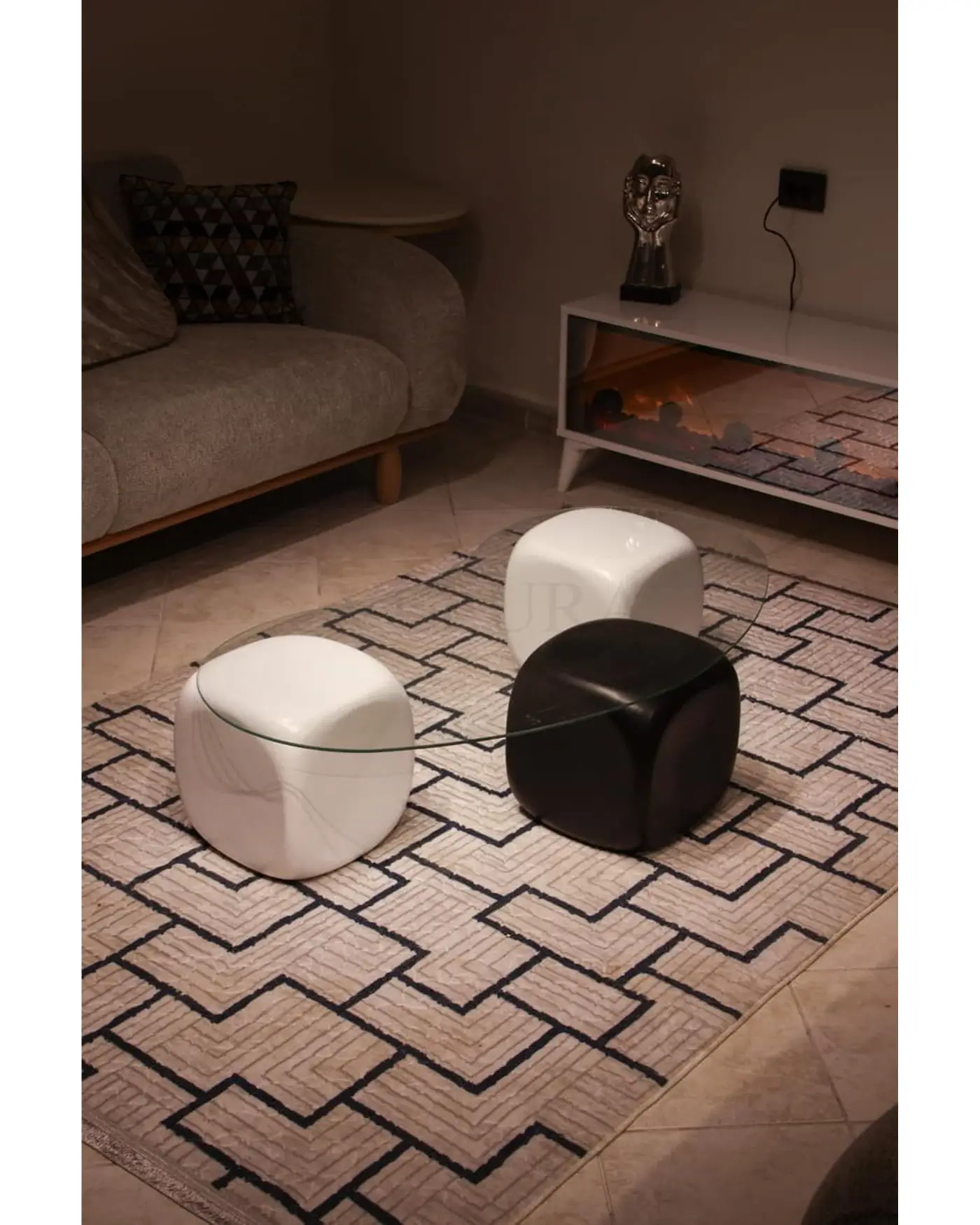 Velura Home Zarte Şeffaf Camlı Orta Sehpa