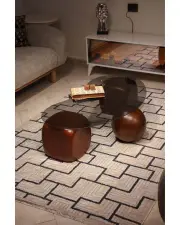 Zarla Düz Ceviz Sehpa - Füme Cam Zarla Düz Ceviz Sehpa - Füme Cam