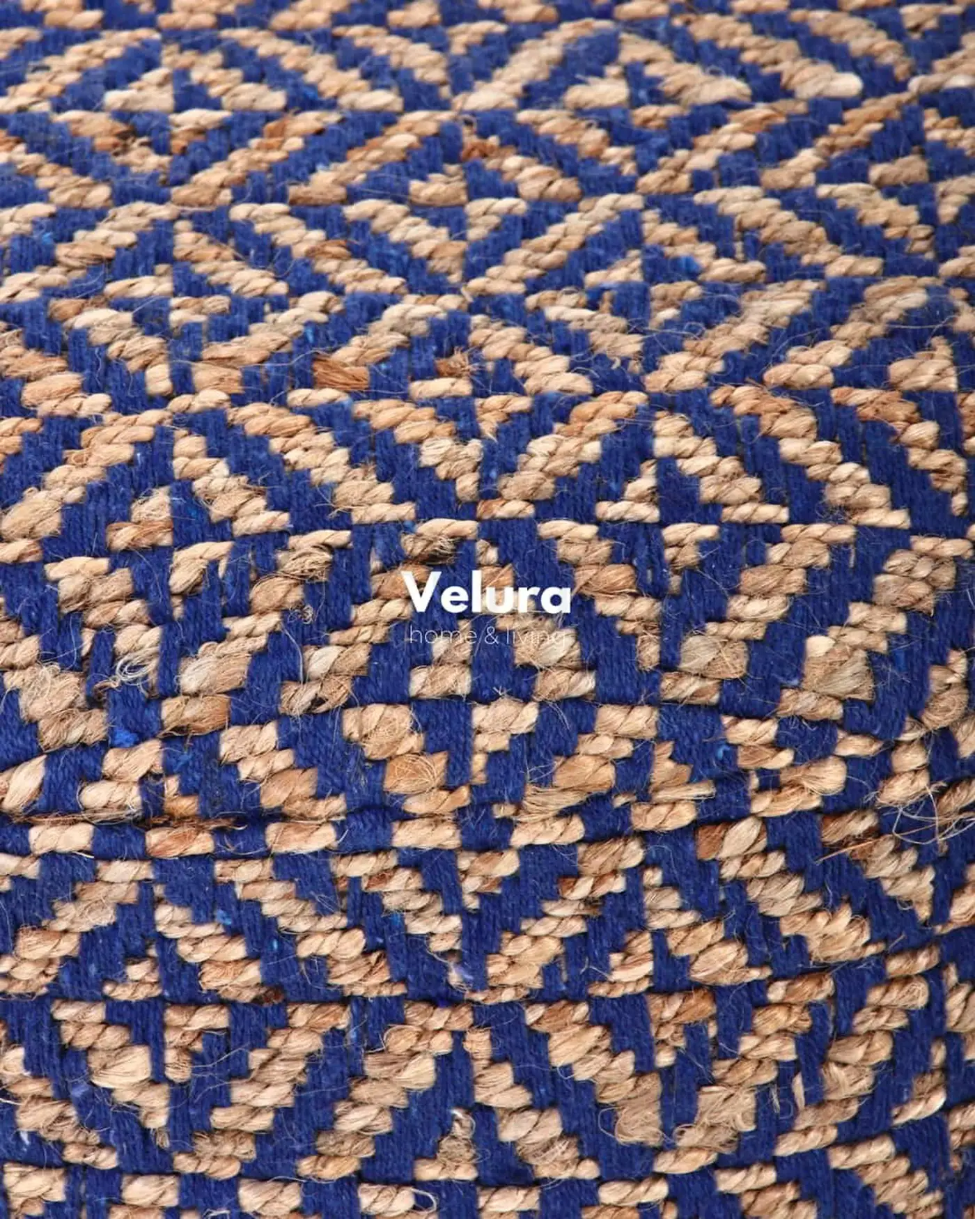 Velura Home modern ahşap ayaklı puf modeli