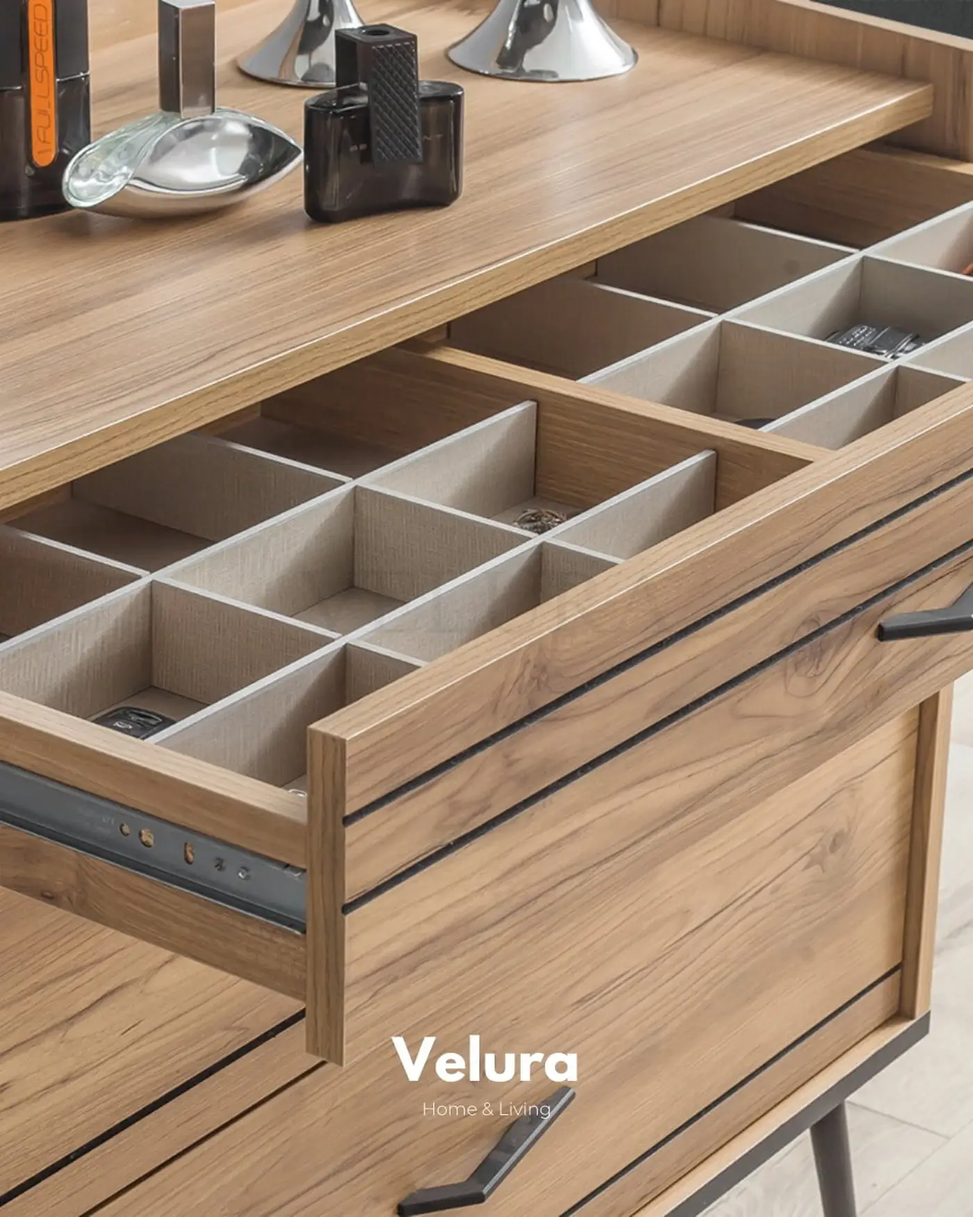 Velura Home İzgi şifonyer