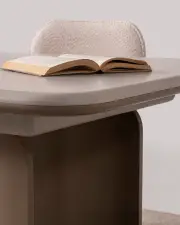 Opera Yemek Masası