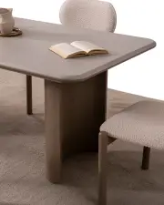 Opera Yemek Masası