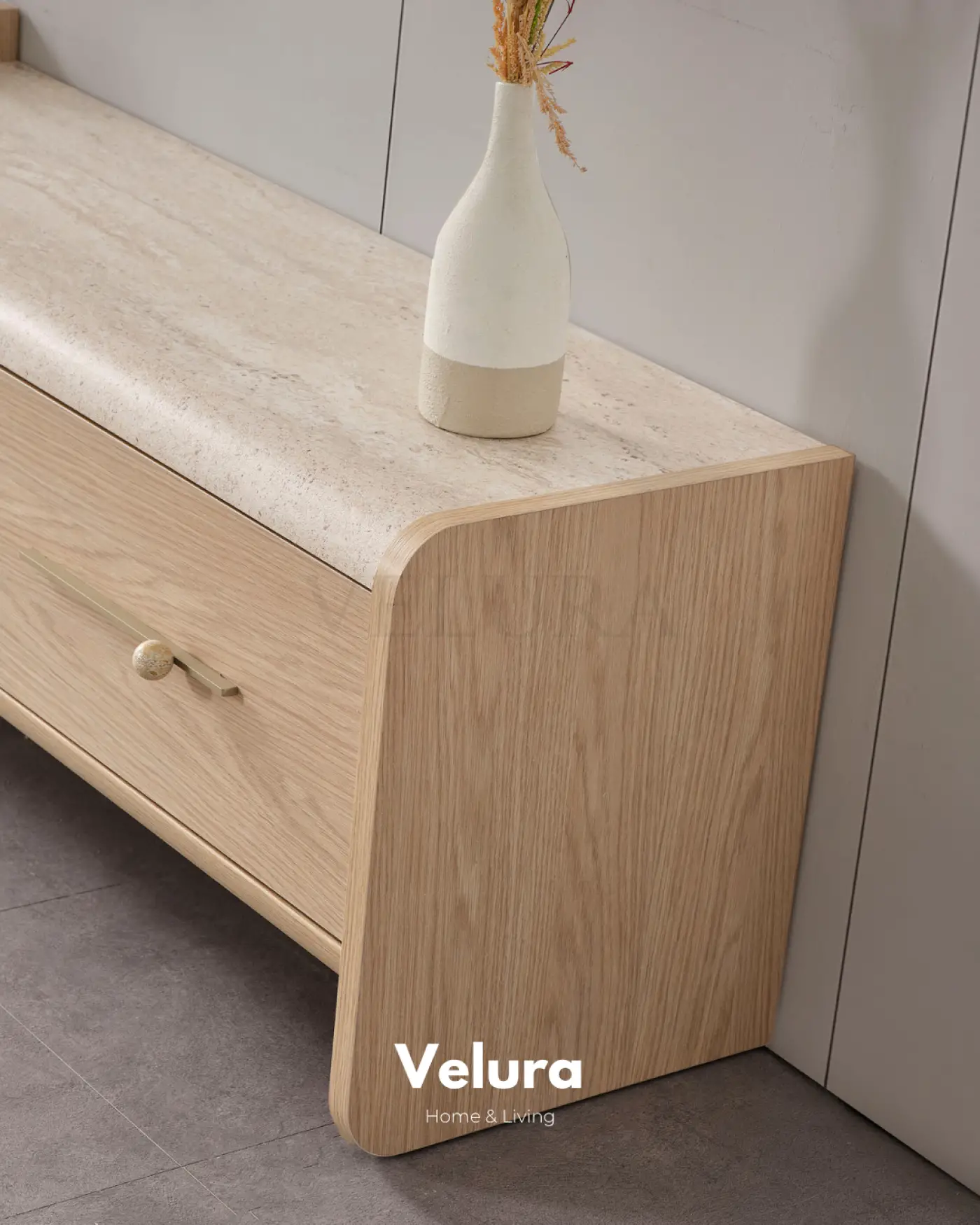 Defne Tv Ünitesi Natural Meşe traverten desenli modern tv ünitesi