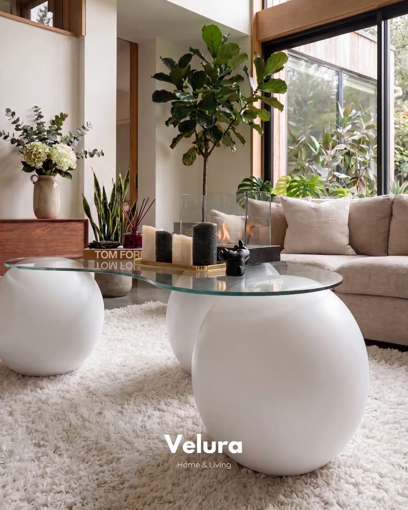 Velura Home beyaz camlı sehpa