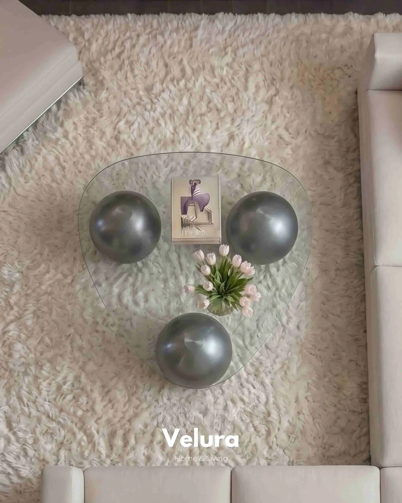 100x80 cm Üçgen Şeffaf Cam Silver Küre Orta Sehpa