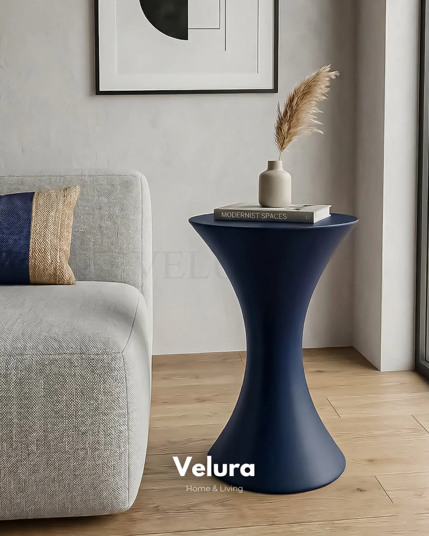 Lacivert renkli Dante Yan Sehpa oval gövde formuyla salon dekorasyonu için sehpa