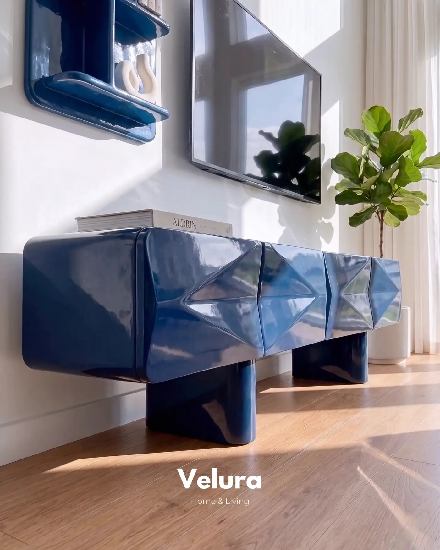 Lura mavi boyalı MDF modern TV ünitesi