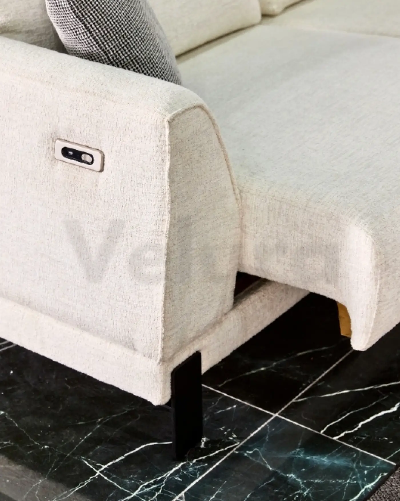 Velura Home Quatro Relax Köşe Takımı USB portlu motorlu köşe takımı